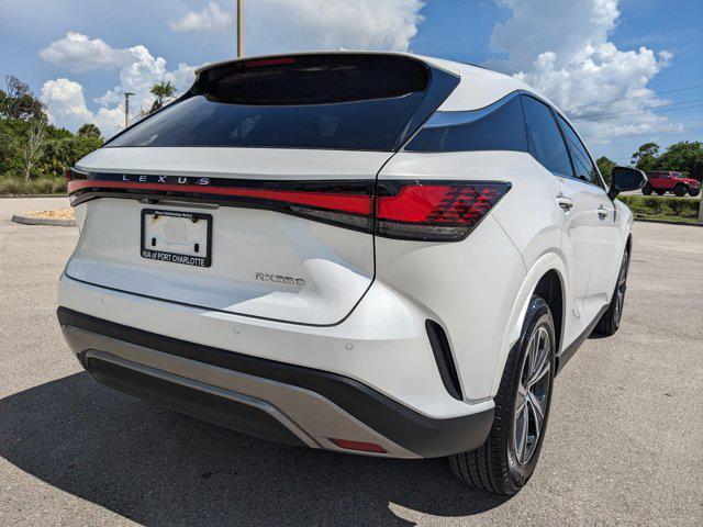 Photo of 2025 Eminent White Pearl Lexus RX 350