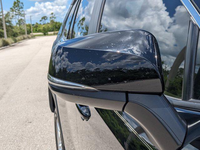 Photo of 2019 Midnight Black Metallic Toyota RAV4