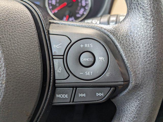 Photo of 2019 Midnight Black Metallic Toyota RAV4