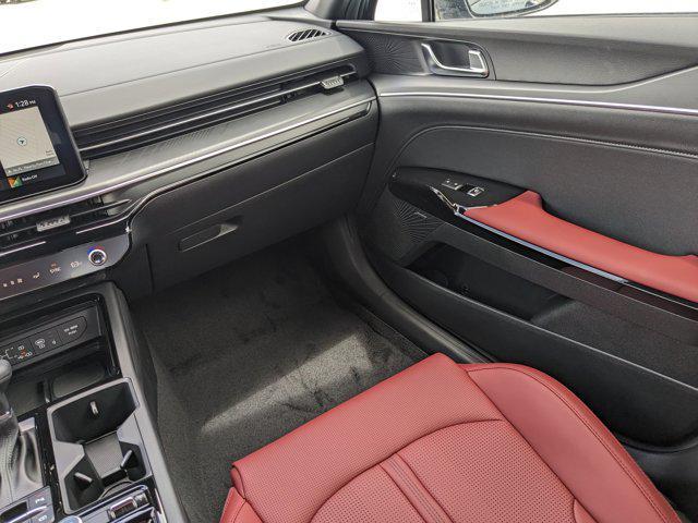 Photo of 2025 Aurora Blue Kia K5