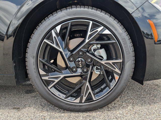 Photo of 2025 Aurora Blue Kia K5