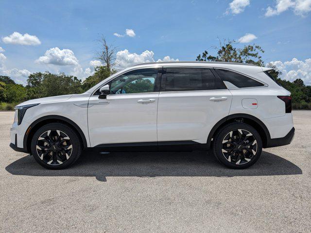 Photo of 2025 White Pearl Kia Sorento