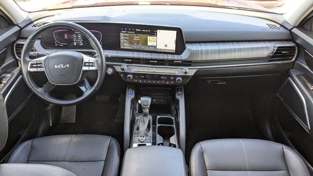Photo of 2023 Dawning Red Kia Telluride