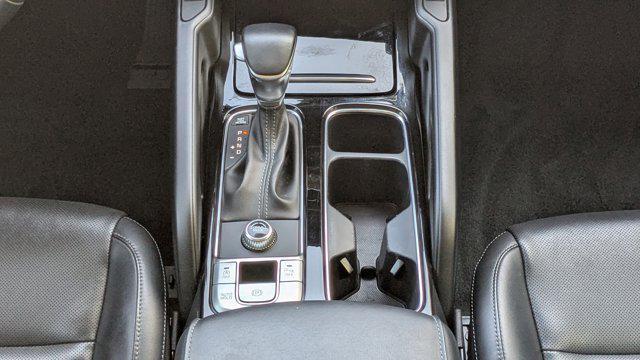 Photo of 2022 Everlasting Silver Kia Telluride