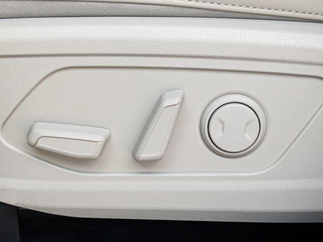 Photo of 2025 Midnight Kia Sorento