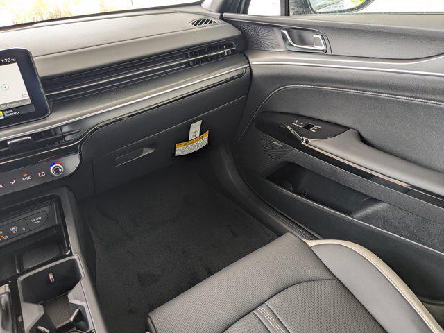 Photo of 2025 Gray Kia K5