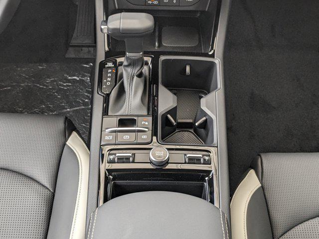 Photo of 2025 Gray Kia K5