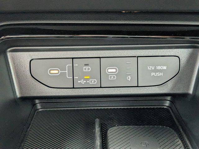 Photo of 2025 Gray Kia K5