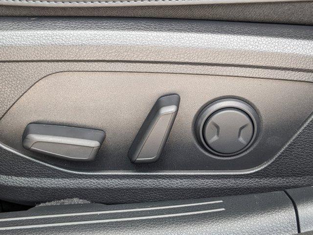 Photo of 2025 Gray Kia K5