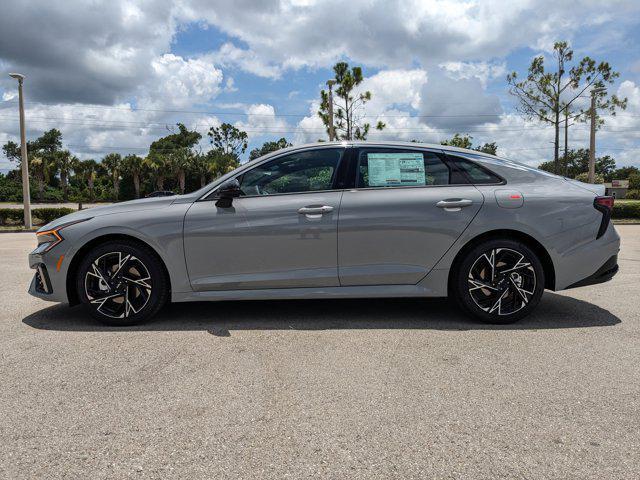 Photo of 2025 Gray Kia K5