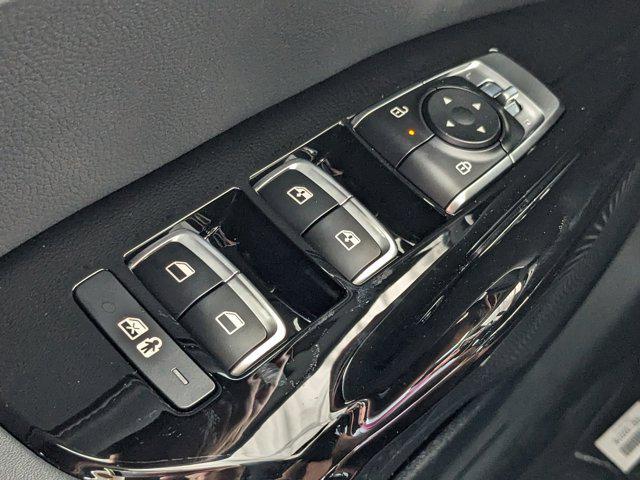 Photo of 2025 Gray Kia K5