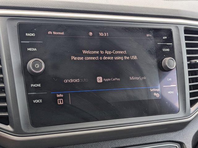 Photo of 2020 Platinum Gray Metallic Volkswagen Atlas Cross Sport