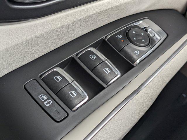 Photo of 2025 Midnight Kia Sorento