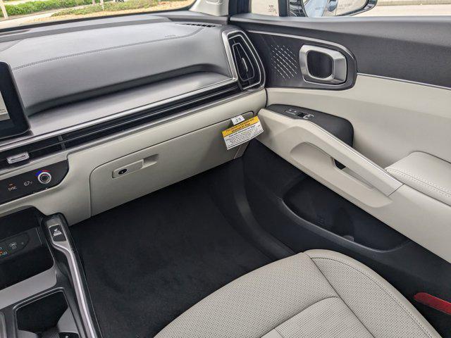 Photo of 2025 Midnight Kia Sorento