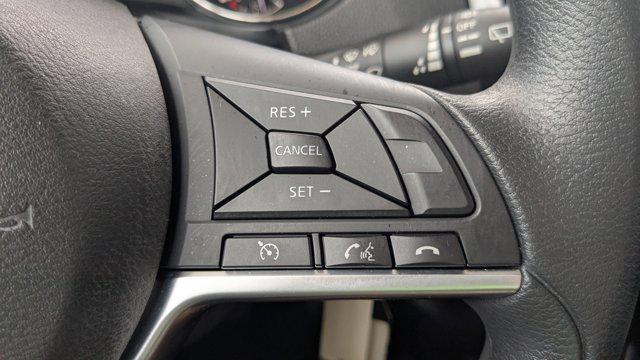 Photo of 2017 Palatial Ruby Nissan Rogue Sport