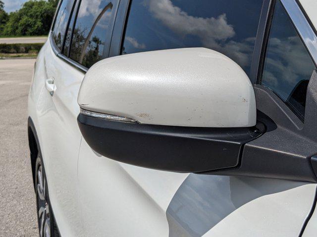 Photo of 2022 Platinum White Pearl Honda Pilot