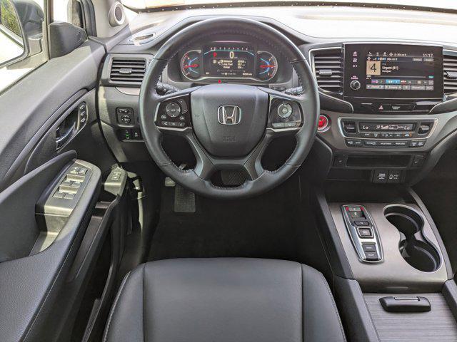 Photo of 2022 Platinum White Pearl Honda Pilot