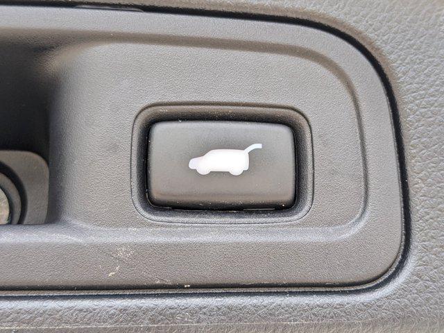 Photo of 2022 Platinum White Pearl Honda Pilot