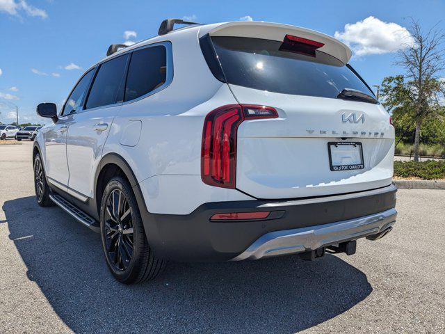 Photo of 2022 Glacial White Pearl Kia Telluride