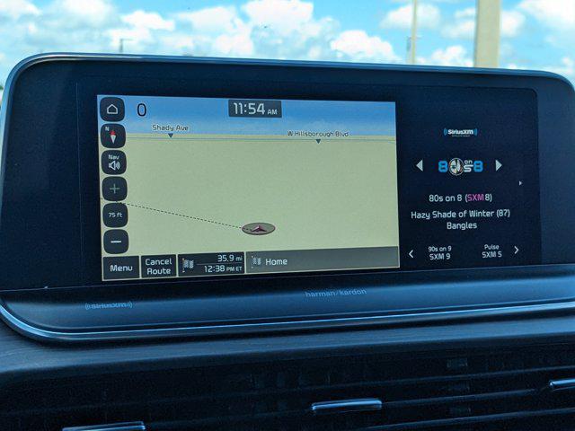 Photo of 2022 Glacial White Pearl Kia Telluride