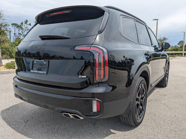 Photo of 2025 Ebony Black Kia Telluride
