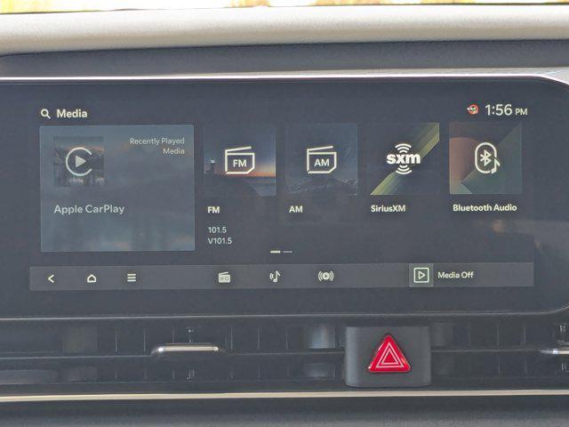 Photo of 2026 Ivory Kia Carnival Hybrid