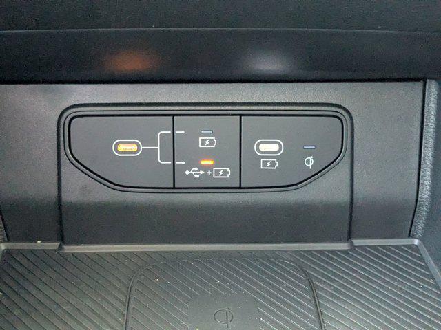 Photo of 2026 Gray Kia Sportage