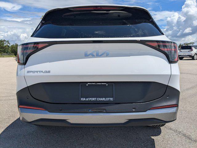 Photo of 2026 White Pearl Kia Sportage