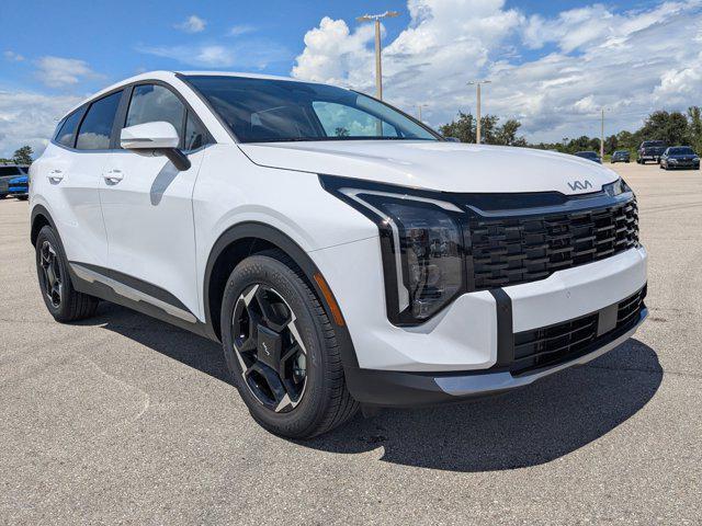 Photo of 2026 White Pearl Kia Sportage