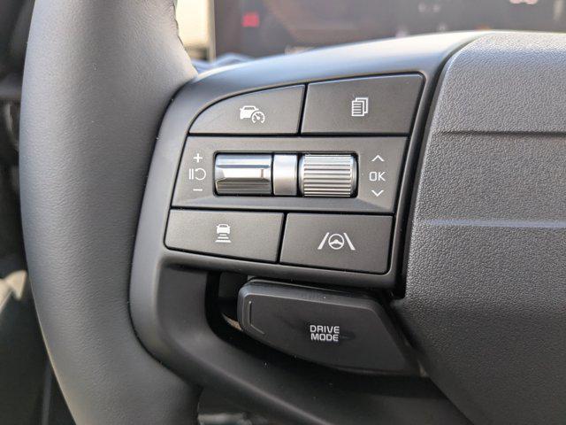 Photo of 2026 White Pearl Kia Sportage