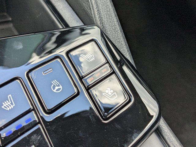 Photo of 2025 Fusion Black Kia Sportage
