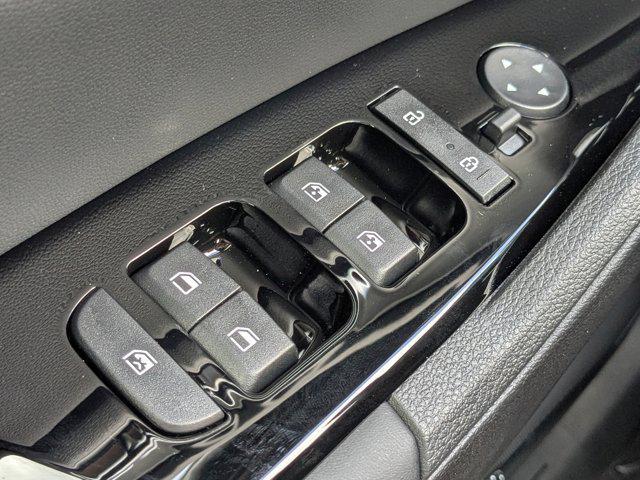 Photo of 2025 Fusion Black Kia Sportage