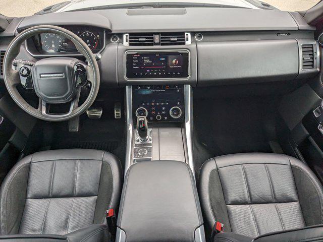 Photo of 2020 Yulong White Metallic Land Rover Range Rover Sport
