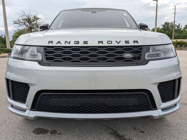 Photo of 2020 Yulong White Metallic Land Rover Range Rover Sport