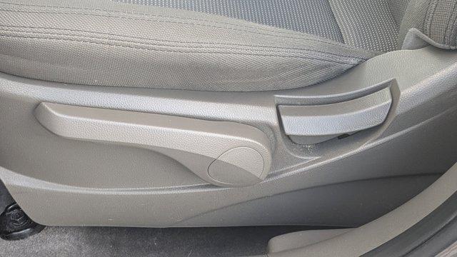 Photo of 2016 Mineral Silver Kia Sportage