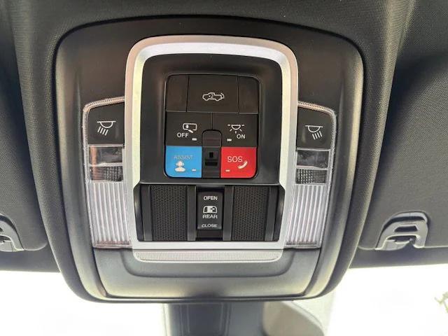 Photo of 2026 Granite Crystal Metallic Clearcoat RAM 1500