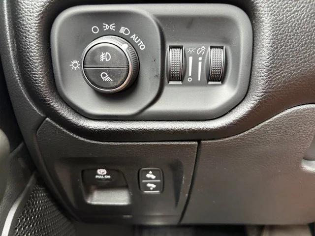 Photo of 2026 Granite Crystal Metallic Clearcoat RAM 1500
