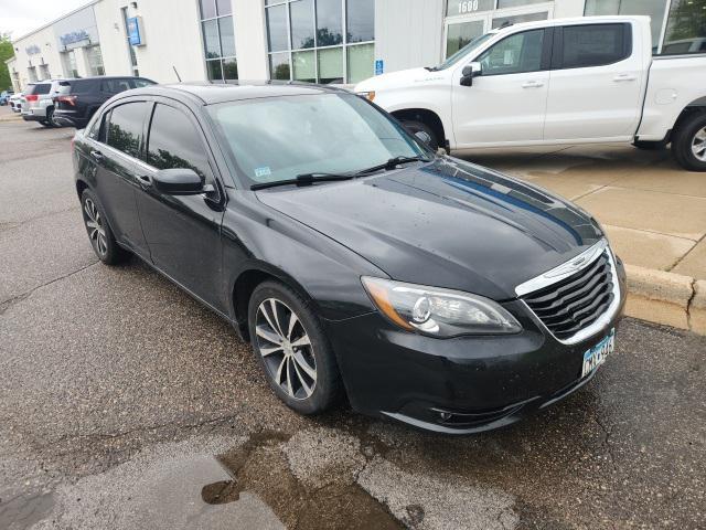 2012 Chrysler 200
