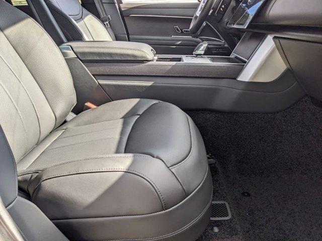 Photo of 2025 Santorini Black Land Rover Range Rover