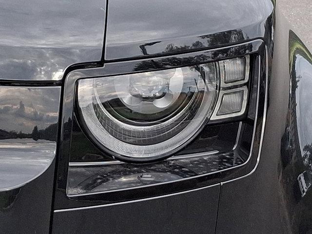Photo of 2025 Santorini Black Metallic Land Rover Defender