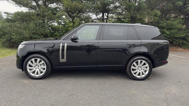 Photo of 2025 Santorini Black Land Rover Range Rover