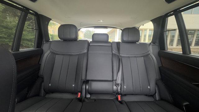 Photo of 2025 Santorini Black Land Rover Range Rover