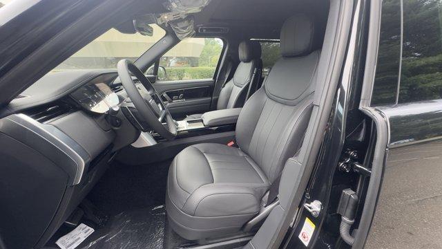 Photo of 2025 Santorini Black Land Rover Range Rover