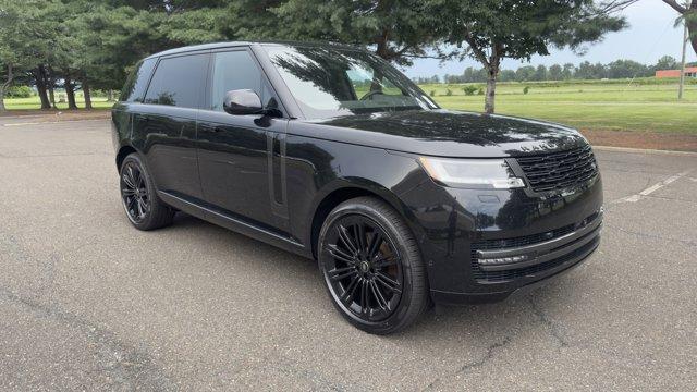 Photo of 2025 Santorini Black Land Rover Range Rover