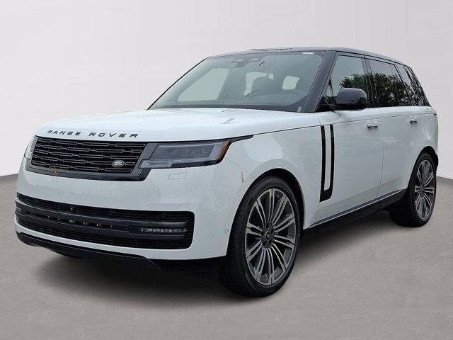 Photo of 2025 Fuji White Land Rover Range Rover