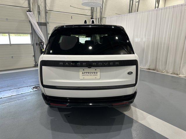 Photo of 2023 Fuji White Land Rover Range Rover