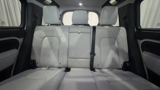 Photo of 2025 Fuji White Land Rover Defender