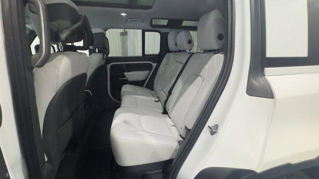 Photo of 2025 Fuji White Land Rover Defender