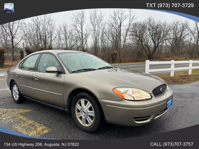 2005 Ford Taurus