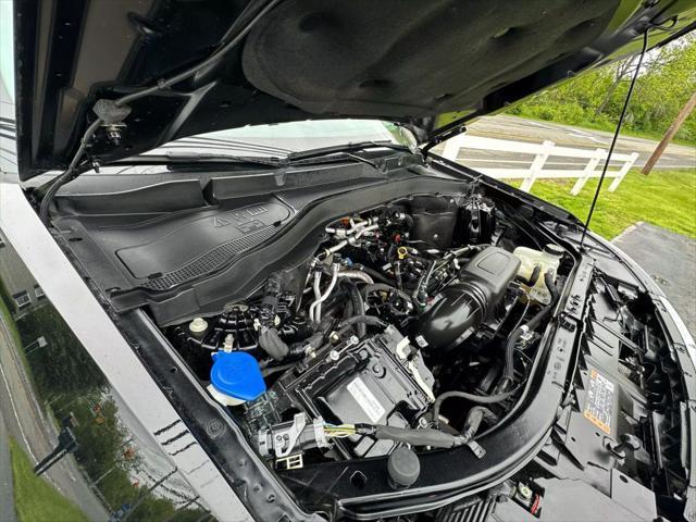 Photo of 2022 Black Ford Explorer